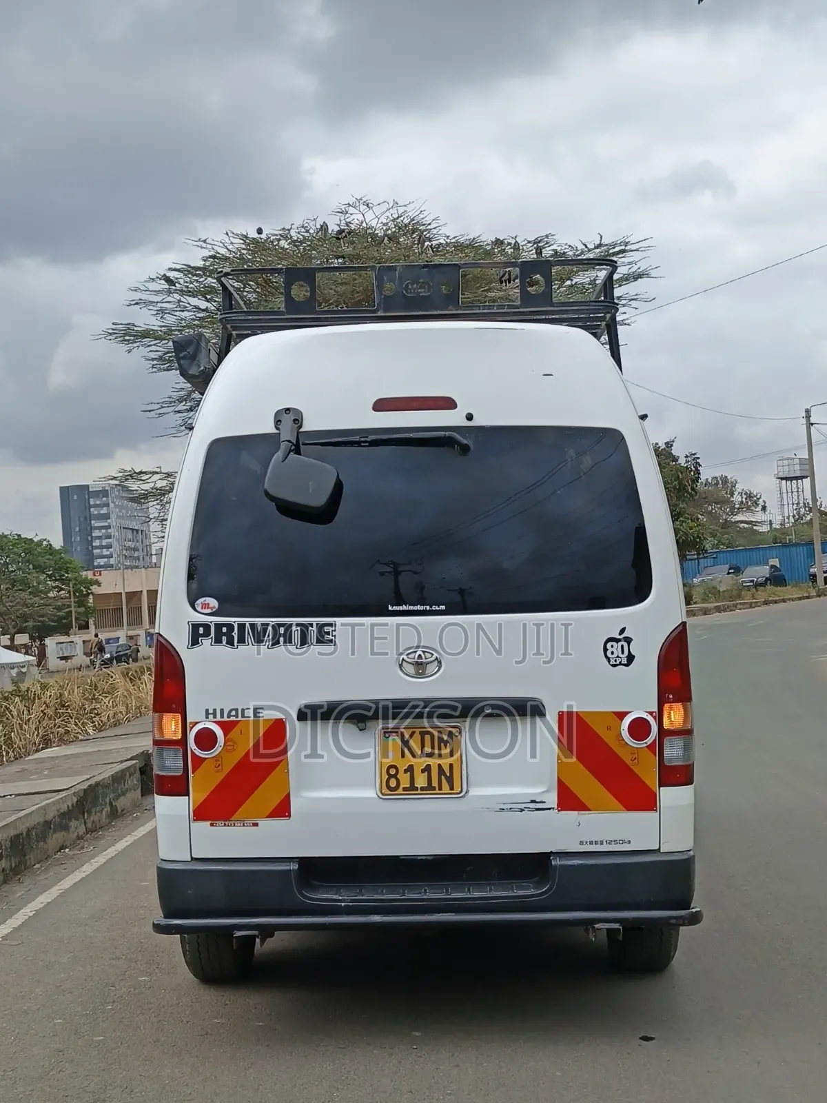 Toyota HiAce 2016 White