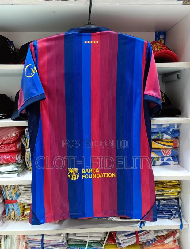 Barcelona Home Kit 26/27. - thumbnail 2