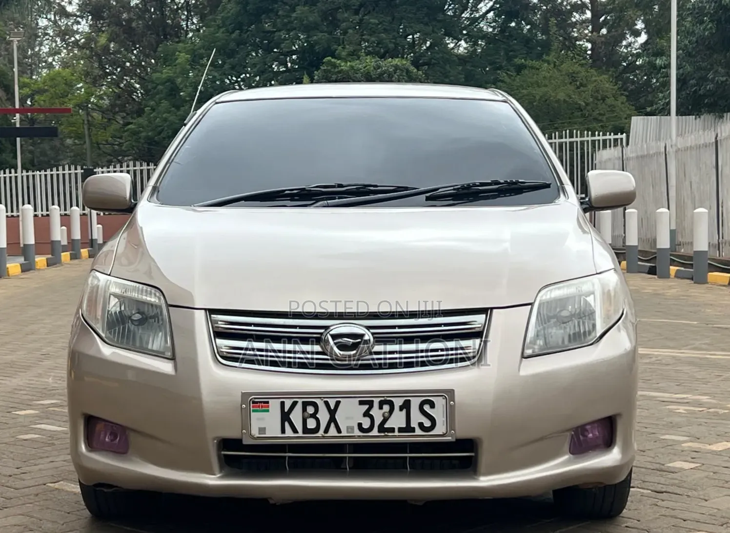 Toyota Axio 2006 Gold