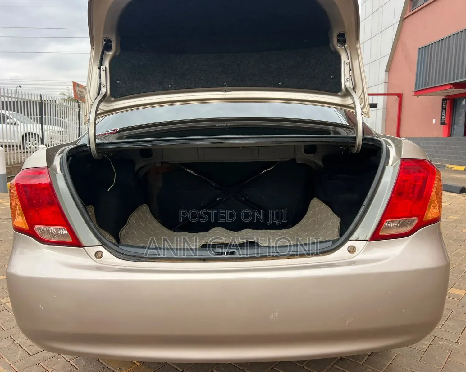 Toyota Axio 2006 Gold