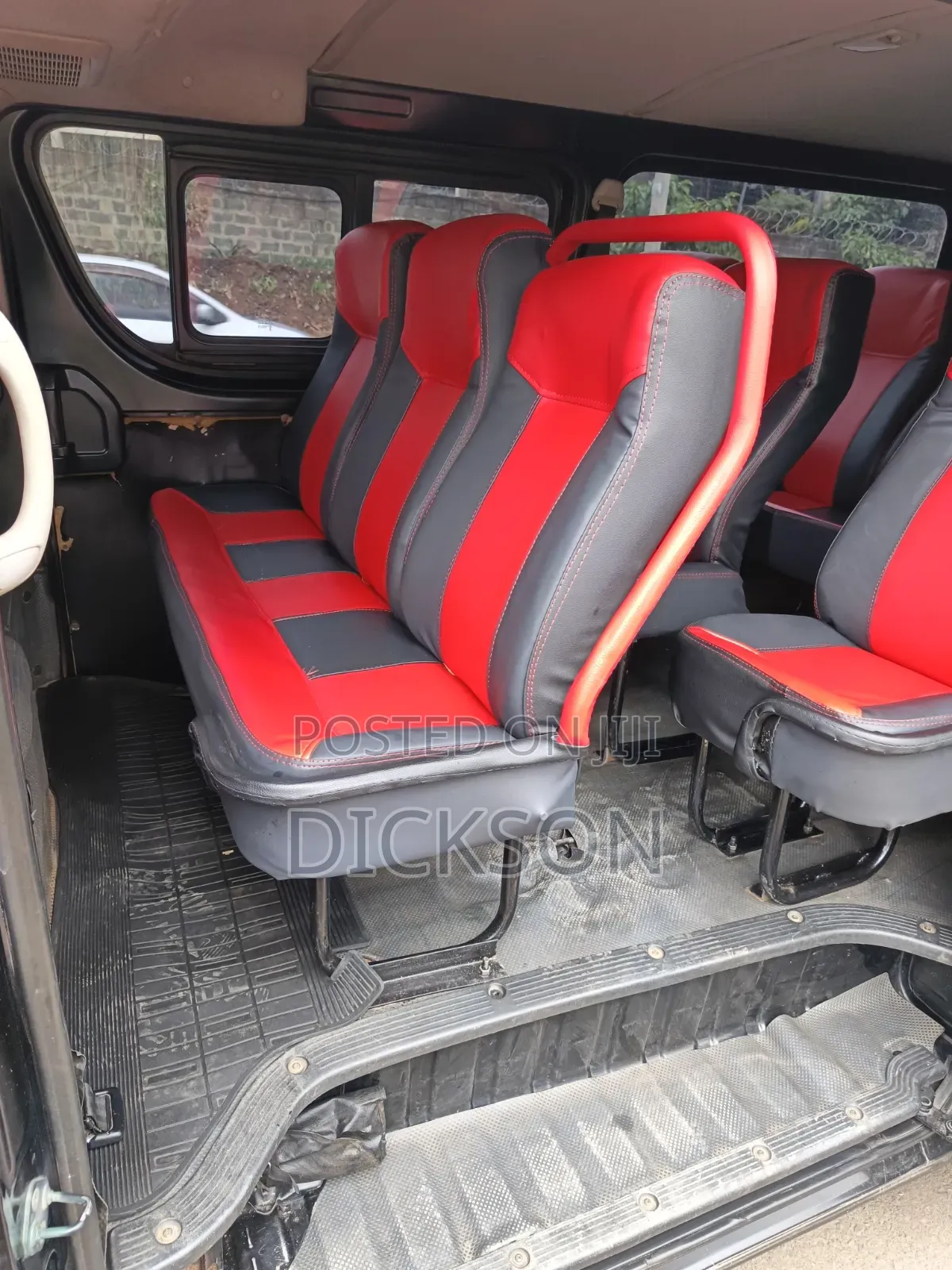 Toyota HiAce 2015 White