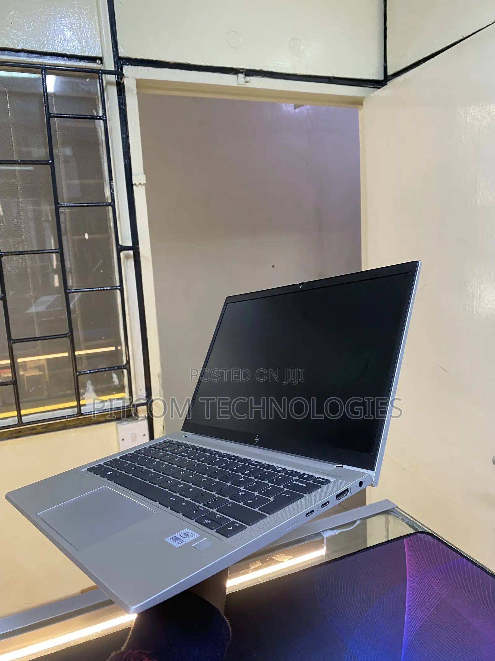 Laptop HP EliteBook 830 G7 8GB Intel Core i5 SSD 256GB