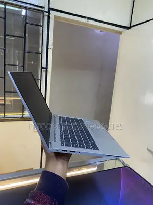 Laptop HP EliteBook 830 G7 8GB Intel Core i5 SSD 256GB