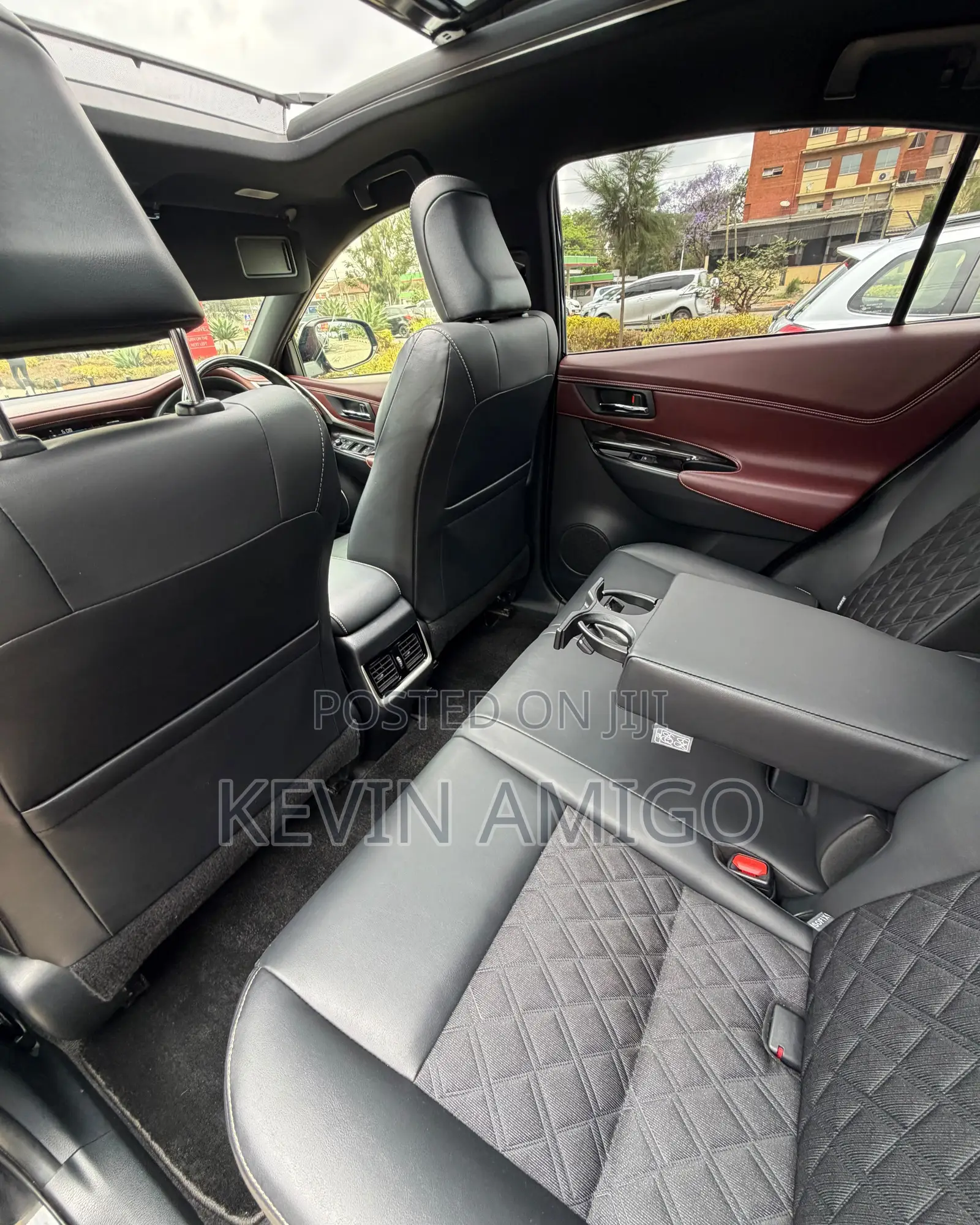 Toyota Harrier 2020