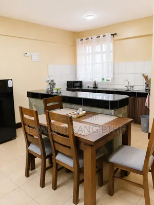 1-Bedroom Furnished Apartment With Lift Near Cedar Mall