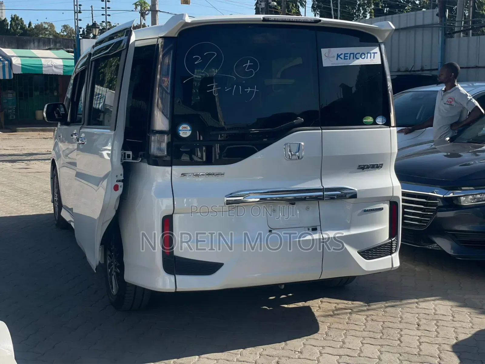 Honda Stepwgn 2019 White