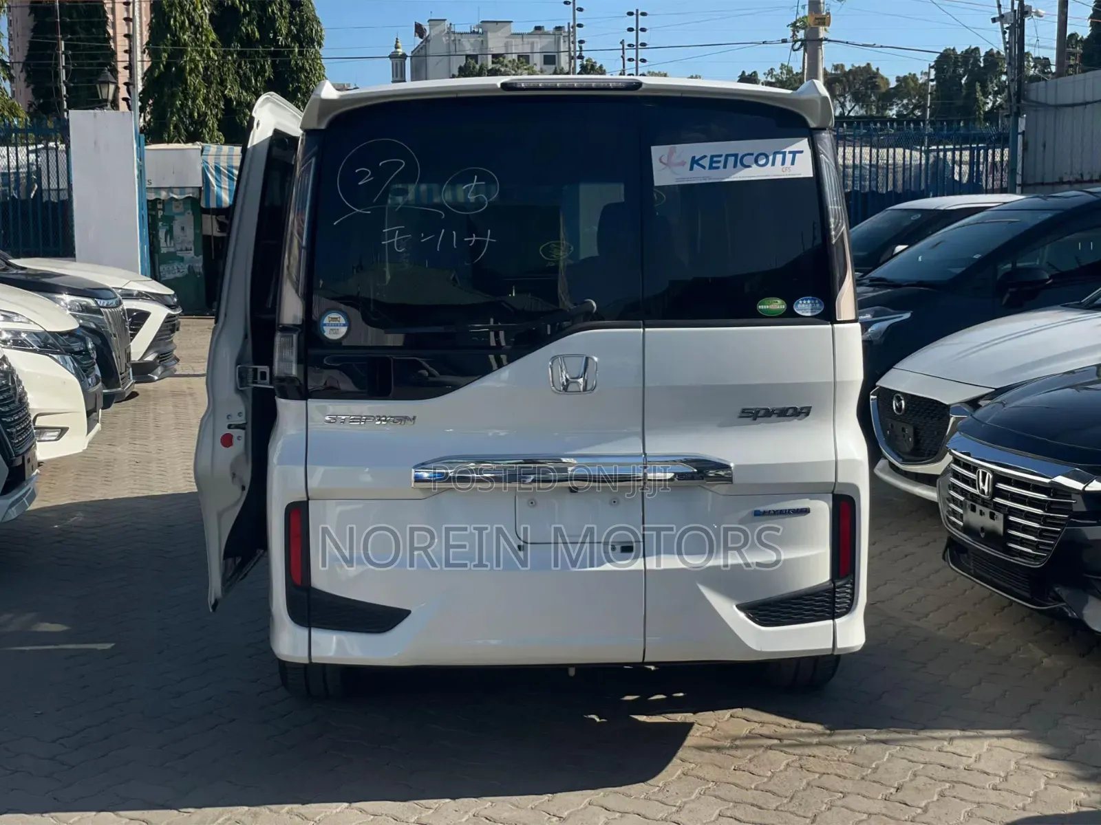 Honda Stepwgn 2019 White