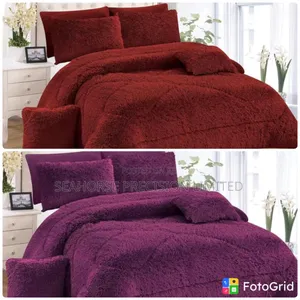 Fluffy Duvet 6×7 Ft – Warm Comfortable