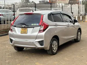 Honda Fit 2016 Silver