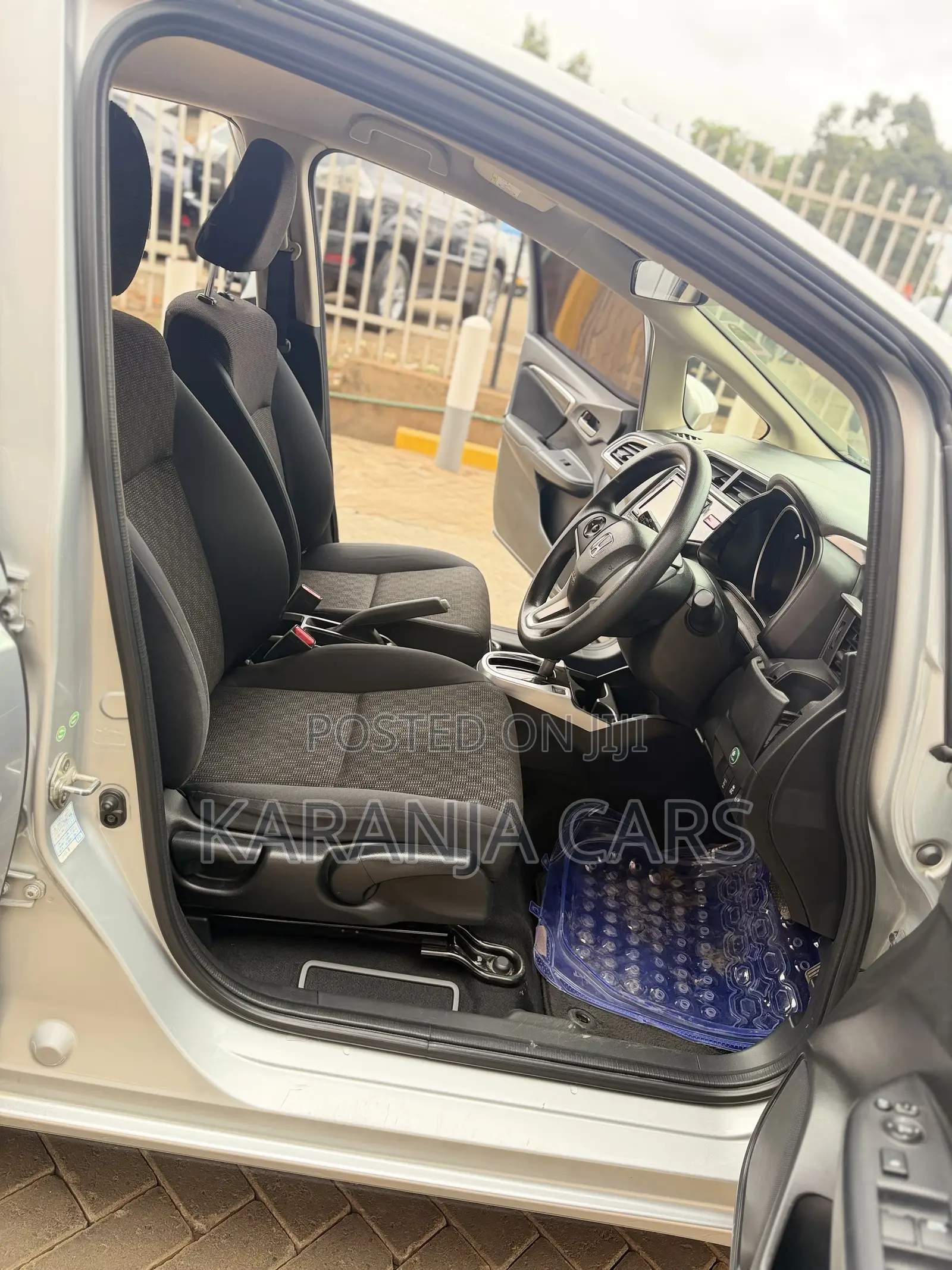 Honda Fit 2016 Silver