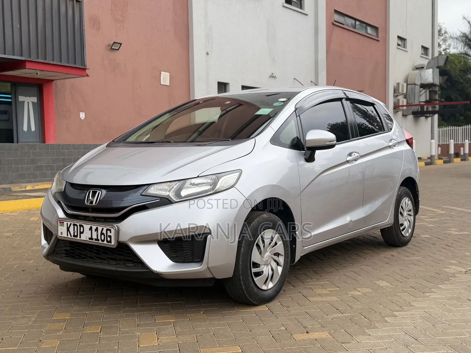 Honda Fit 2016 Silver
