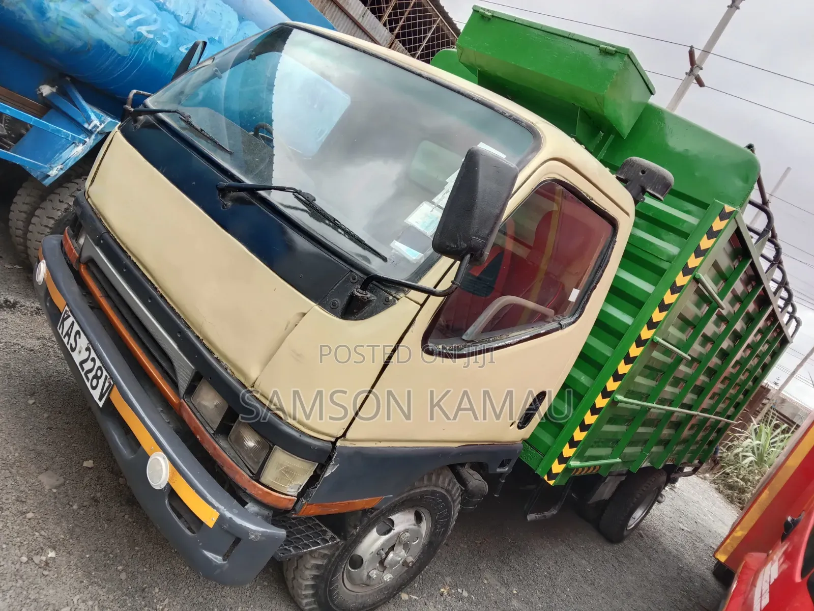Mitsubishi Canter