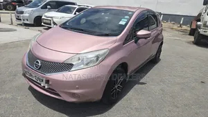 Nissan Note 1.6 Petrol 2017 Pink