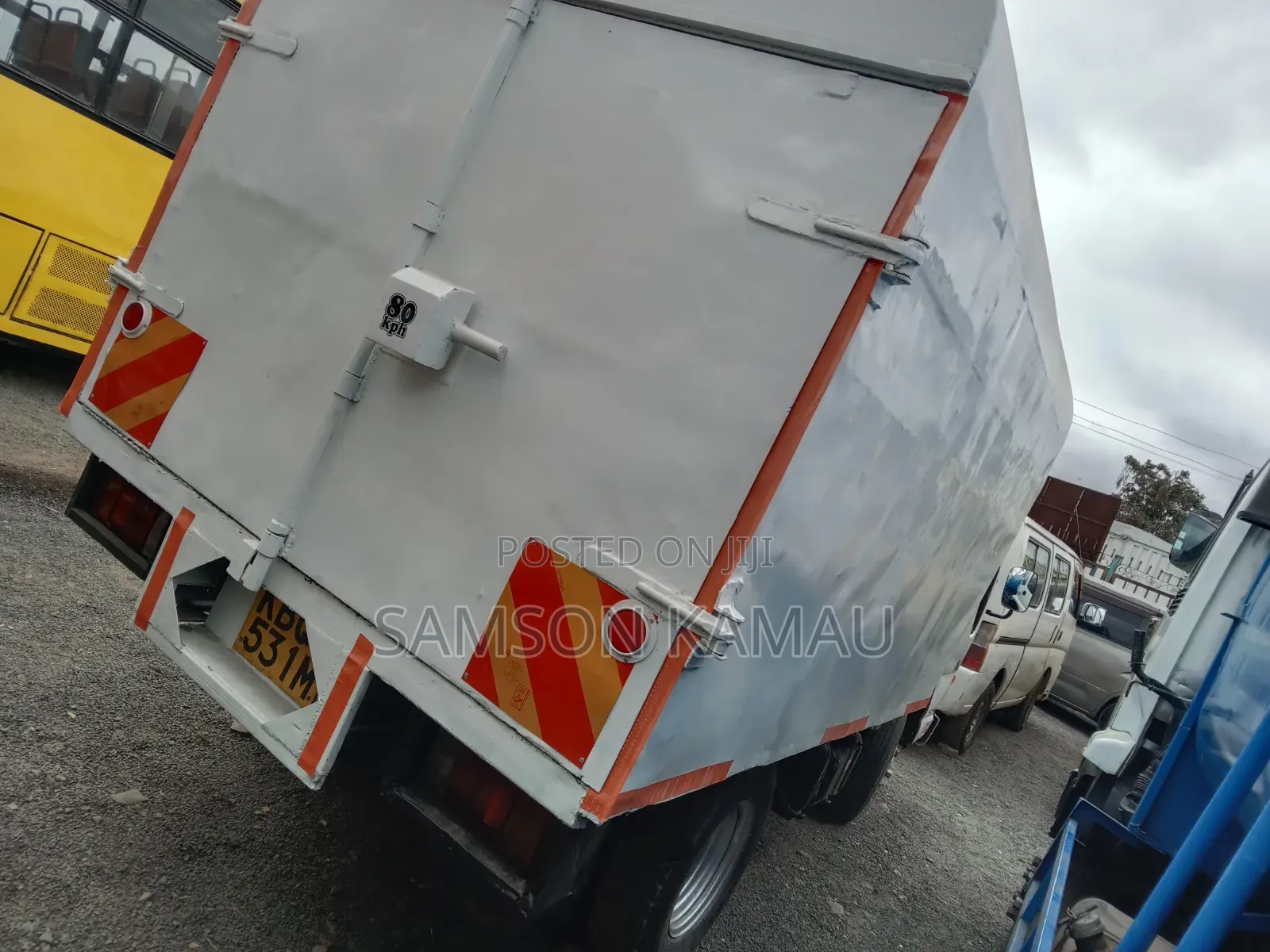Isuzu Elf Canter 2008 White