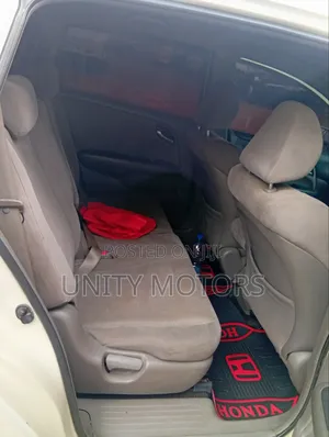 Honda Stream 2010 White