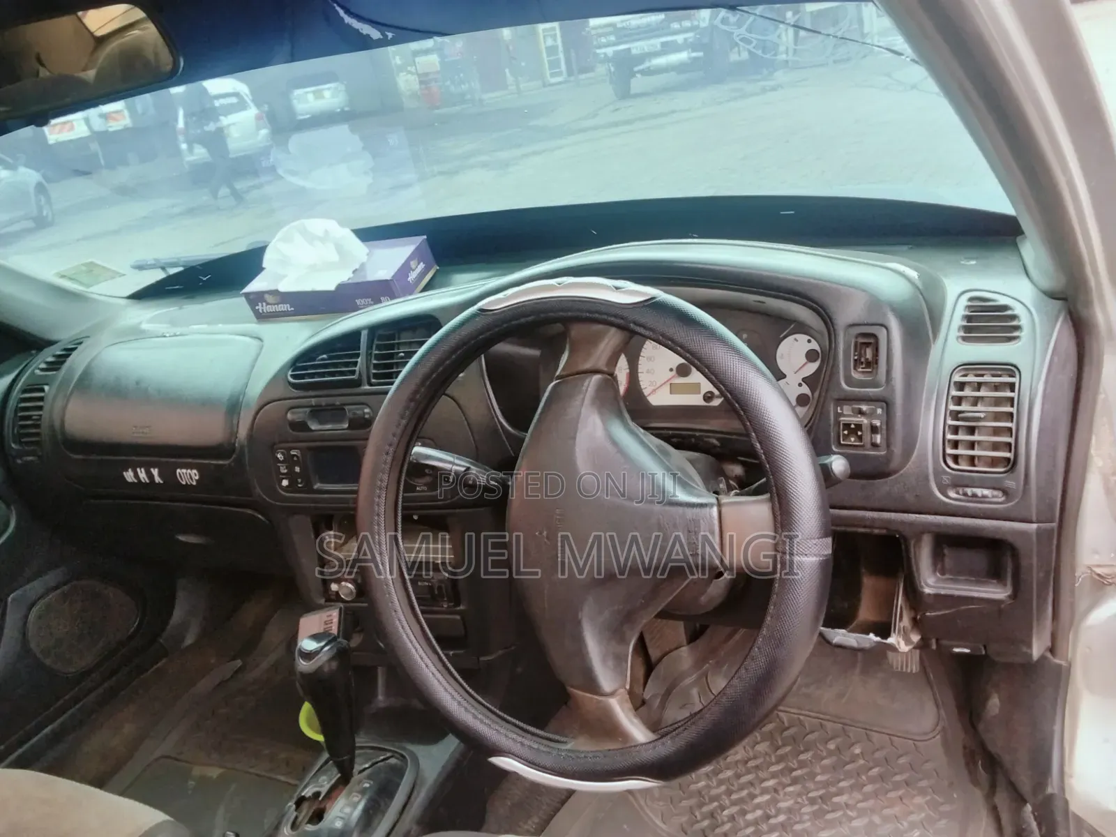 Mitsubishi Lancer 2000 Silver