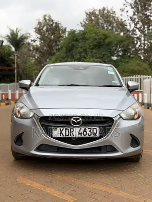 Mazda Demio 2018 Silver