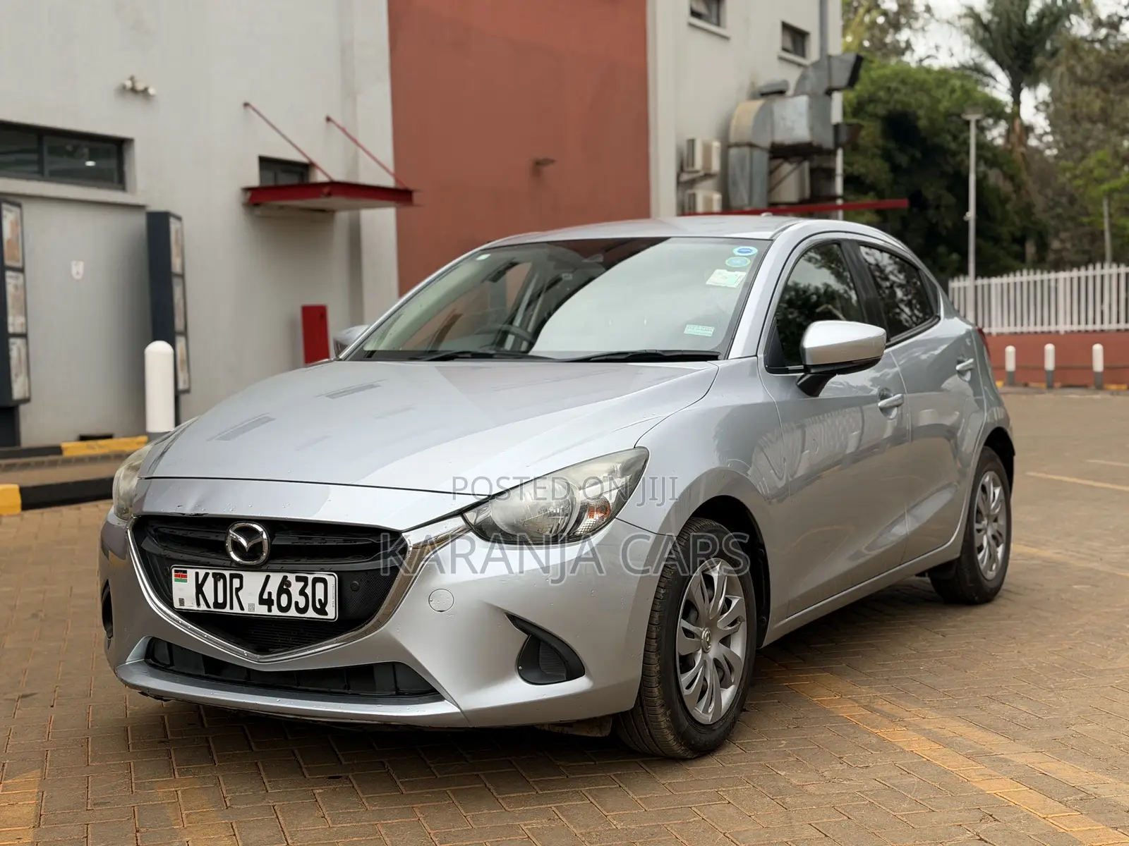 Mazda Demio 2018 Silver