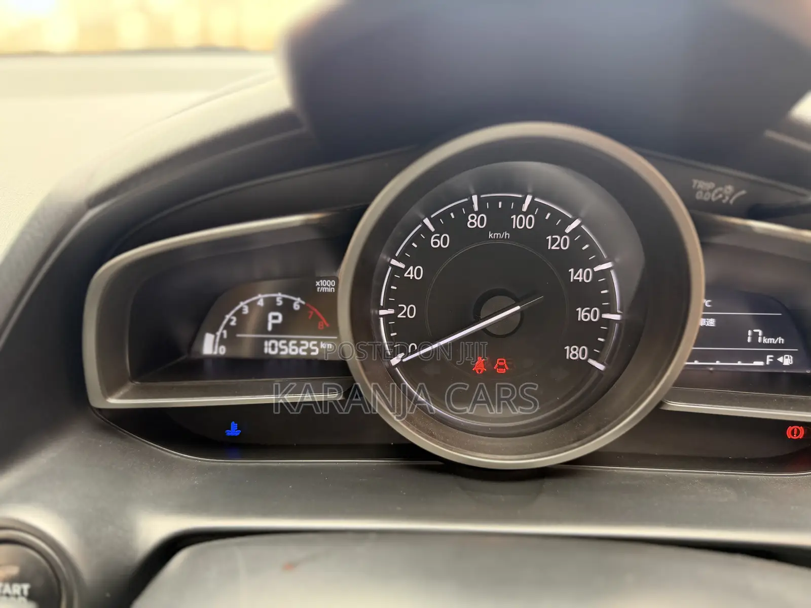 Mazda Demio 2018 Silver
