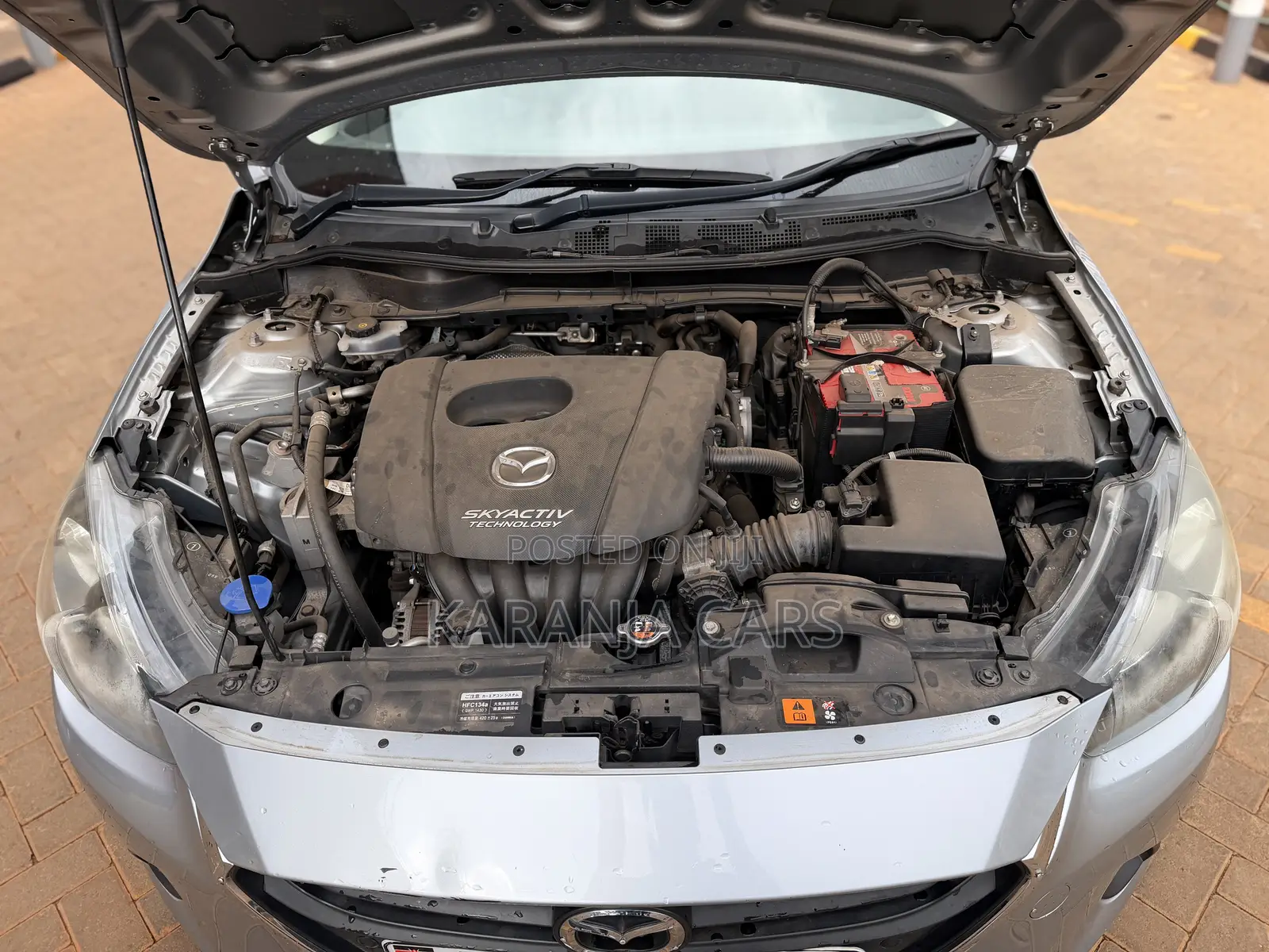 Mazda Demio 2018 Silver
