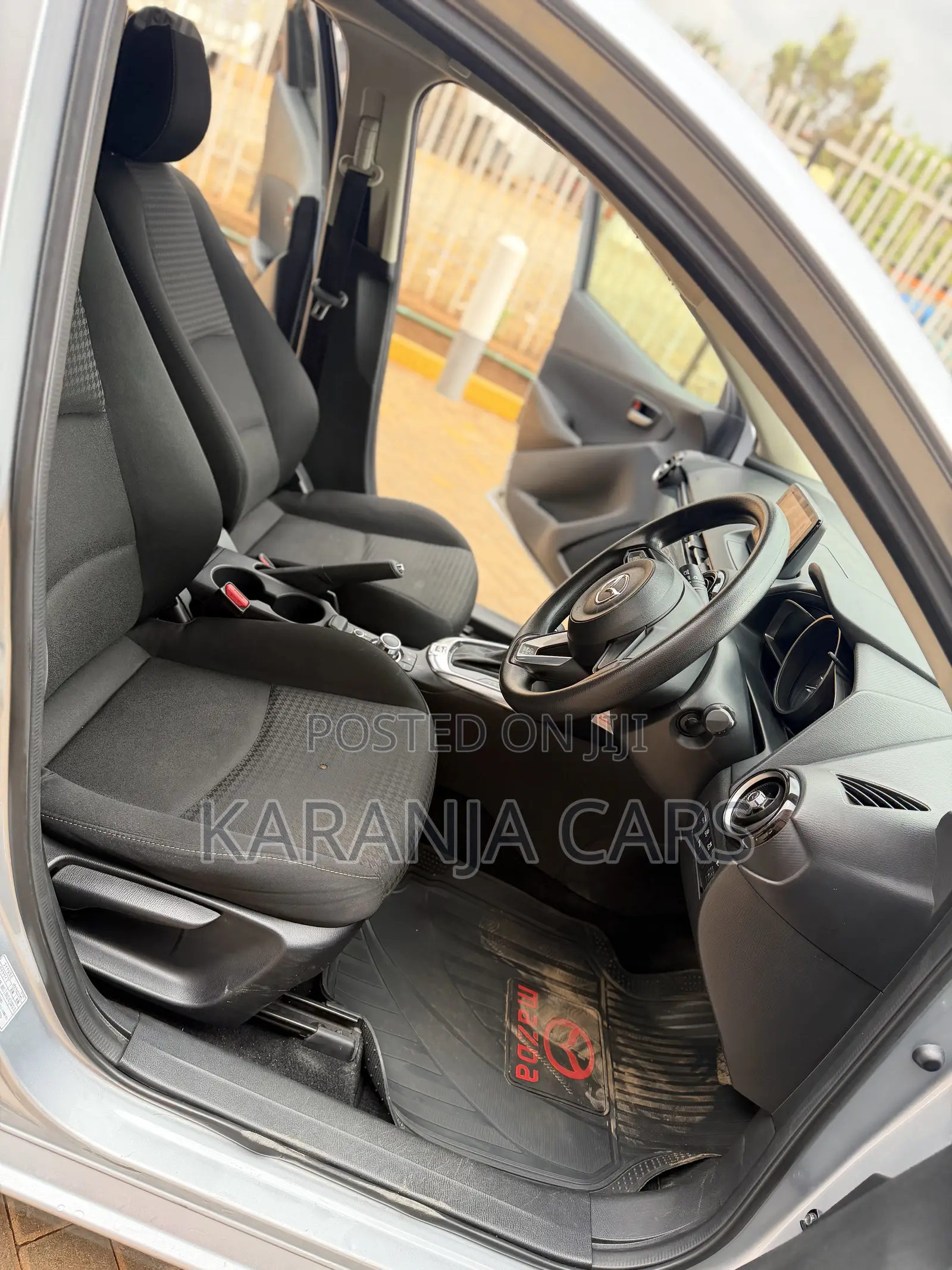 Mazda Demio 2018 Silver
