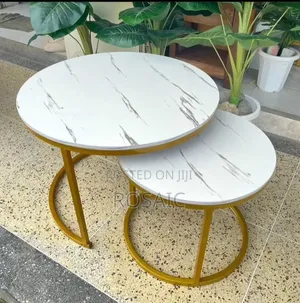 Modern 2-Piece Marble Nesting Coffee Tables – Gold