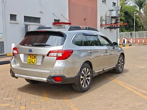 Subaru Outback 2.5i Limited 4dr Wagon AWD (2.5L 4cyl CVT) 2015 Gold