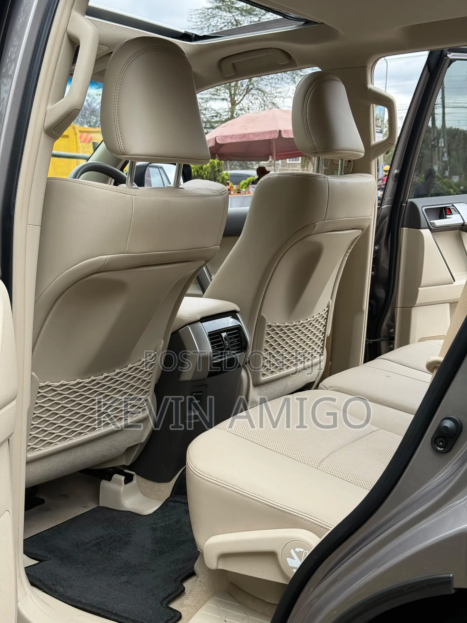 Toyota Land Cruiser Prado 2.7 2023 Silver
