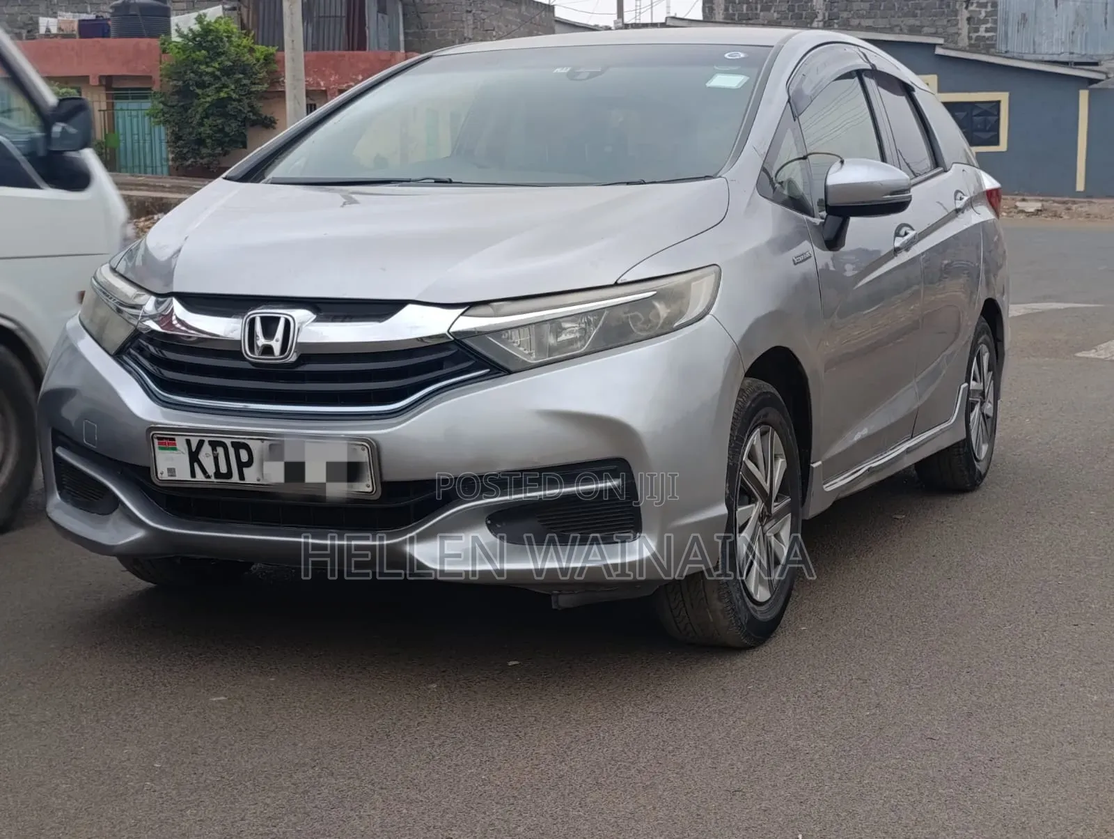 Honda Shuttle 2017 Silver