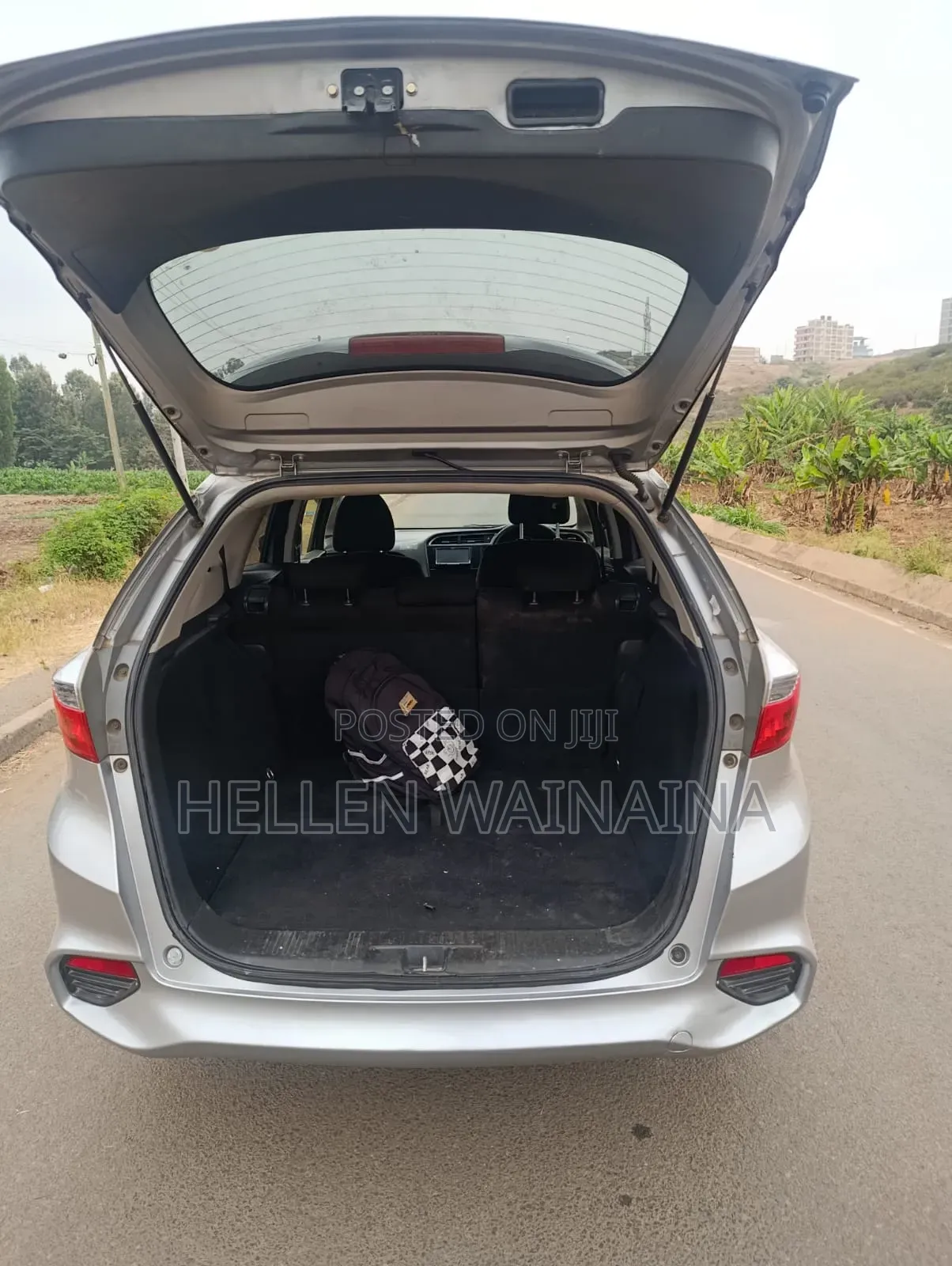 Honda Shuttle 2017 Silver