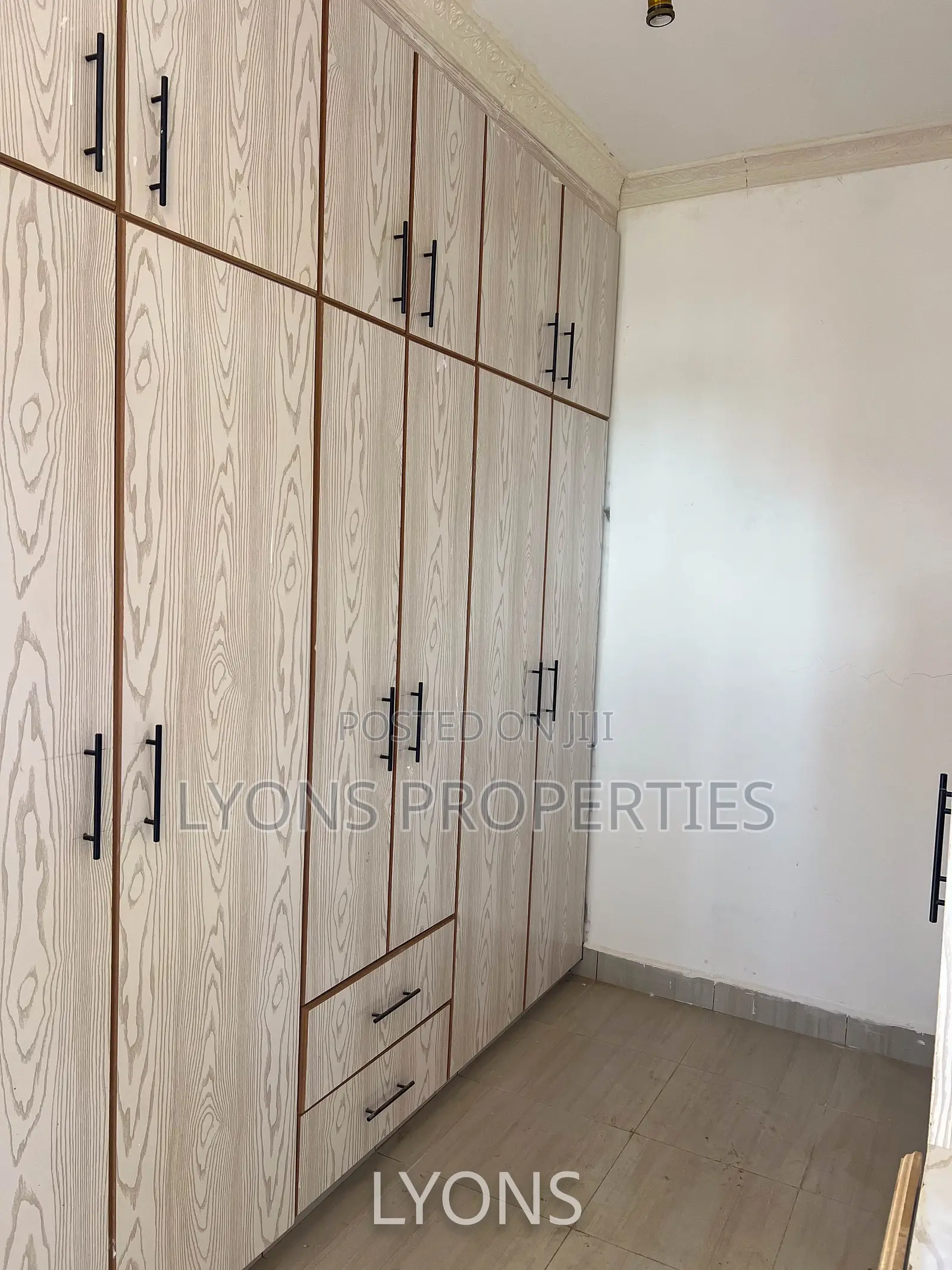 4bdrm Apartment in Rimpa for rent
