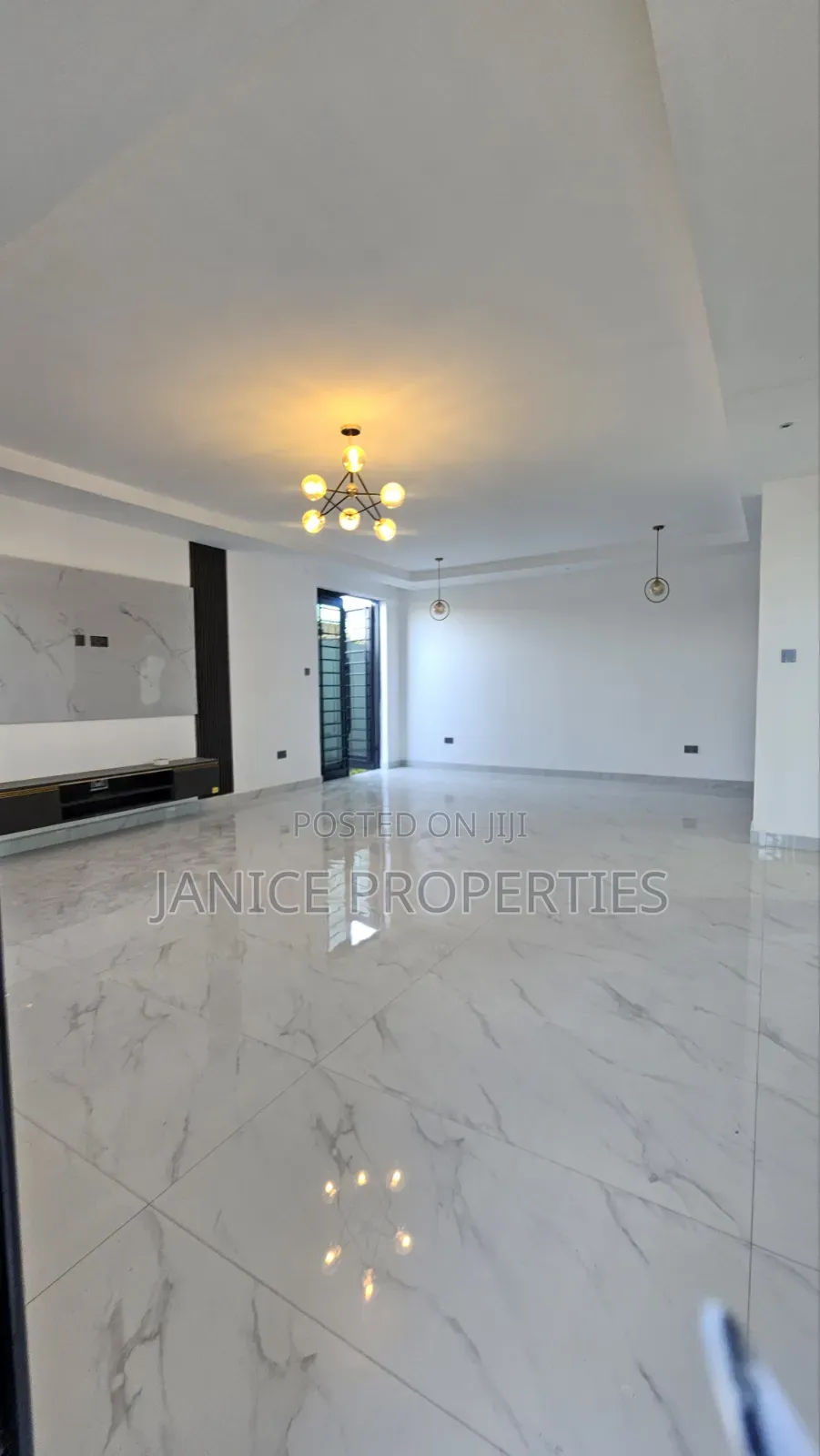 5bdrm Mansion in Ruiru Mugutha Estate, Kimbo for rent