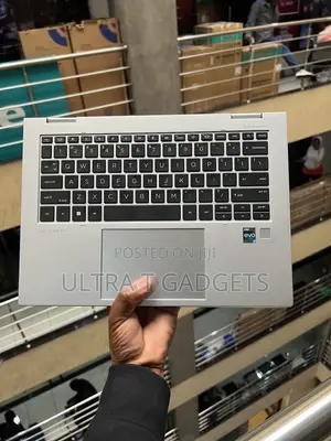 Laptop HP EliteBook x360 1040 G10 16GB Intel Core i7 SSD 512GB