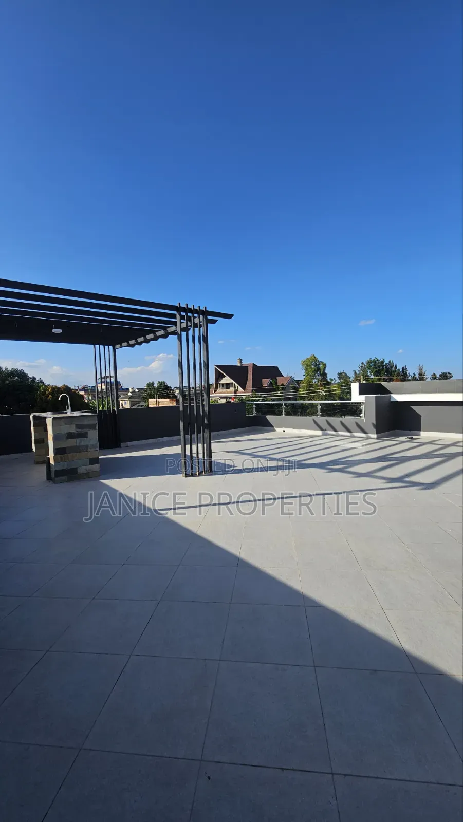 5bdrm Mansion in Ruiru Mugutha Estate, Kimbo for rent