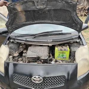 Toyota Vitz 1.0 FWD 5dr 2007 Black