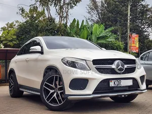Mercedes-Benz GLE-Class GLE 350d 4MATIC 2017 White