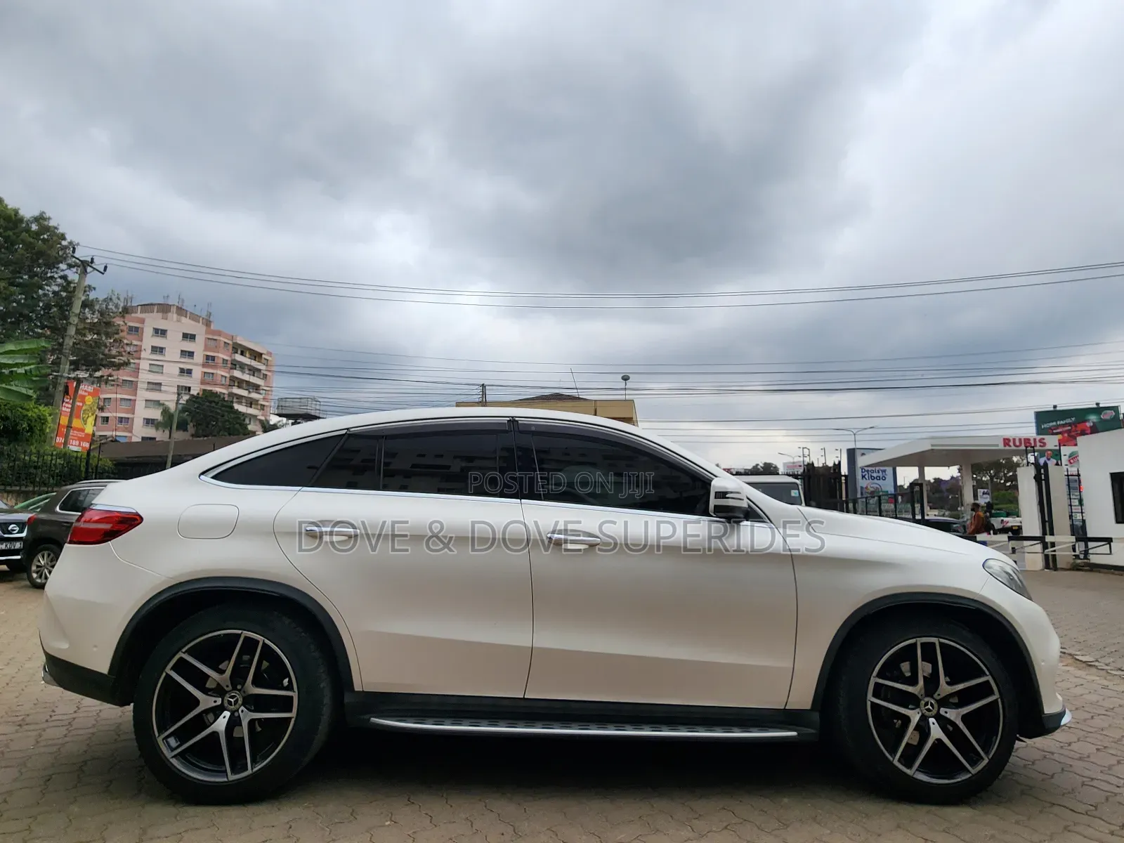 Mercedes-Benz GLE-Class GLE 350d 4MATIC 2017 White