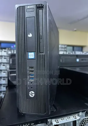 Desktop Computer HP Z240 8GB Intel Core i5 HDD 500GB