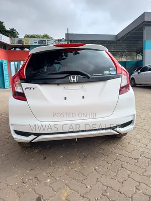 Honda Fit 2019 White