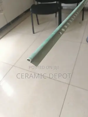 PVC Tile Corner Stripe Marble C013 Green -Bundle of 100pcs 2.4M
