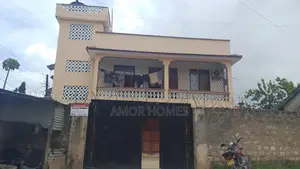 4bdrm Apartment in Bombolulu, Kadzandani for rent