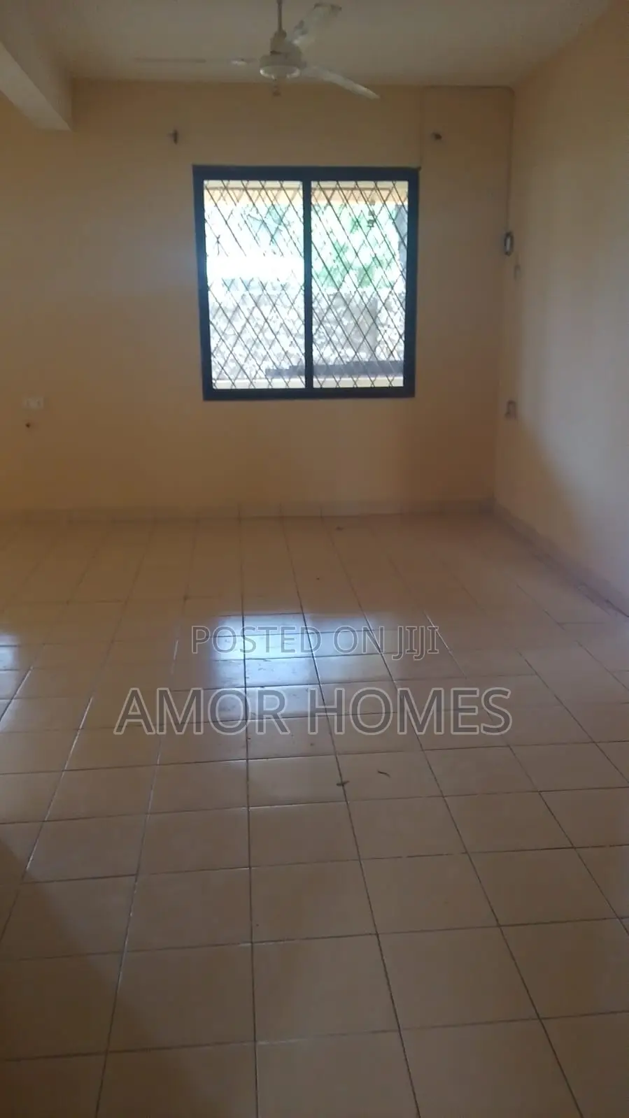 4bdrm Apartment in Bombolulu, Kadzandani for rent