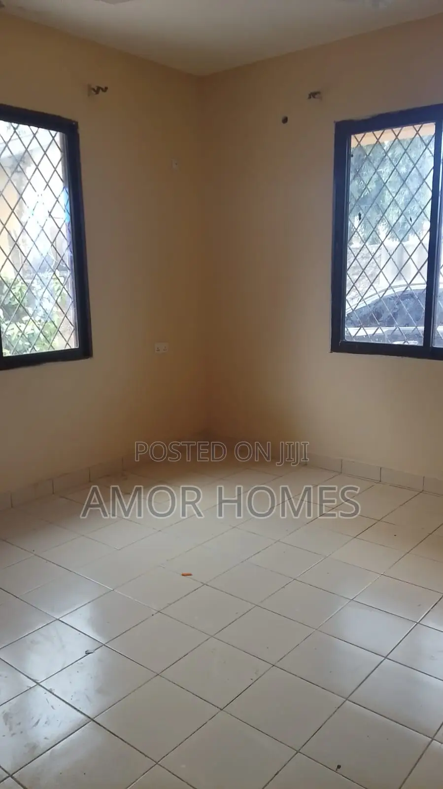 4bdrm Apartment in Bombolulu, Kadzandani for rent