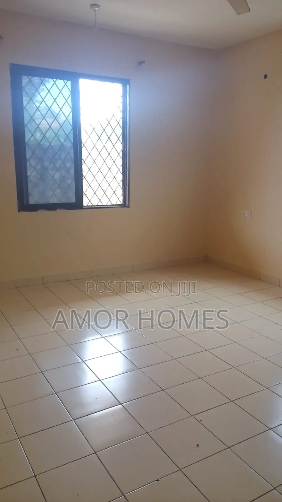 4bdrm Apartment in Bombolulu, Kadzandani for rent