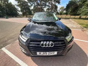 Audi Q7 45 SE Premium AWD quattro 2019 Black