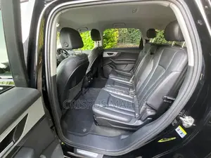 Audi Q7 45 SE Premium AWD quattro 2019 Black