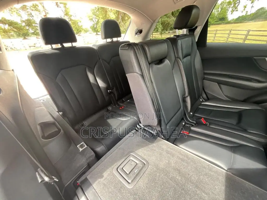 Audi Q7 45 SE Premium AWD quattro 2019 Black
