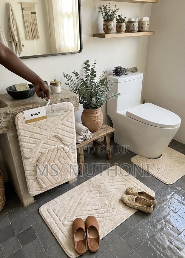 3 PCs Modern Bath Mat Set - main view