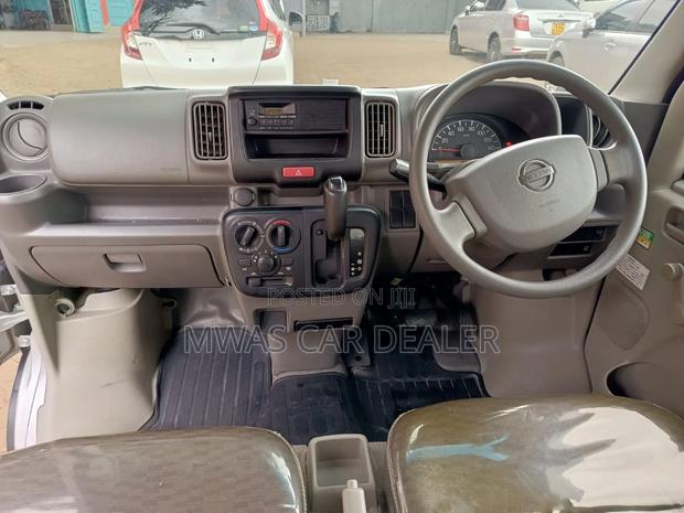 Nissan Clipper 2019 Silver - thumbnail 15