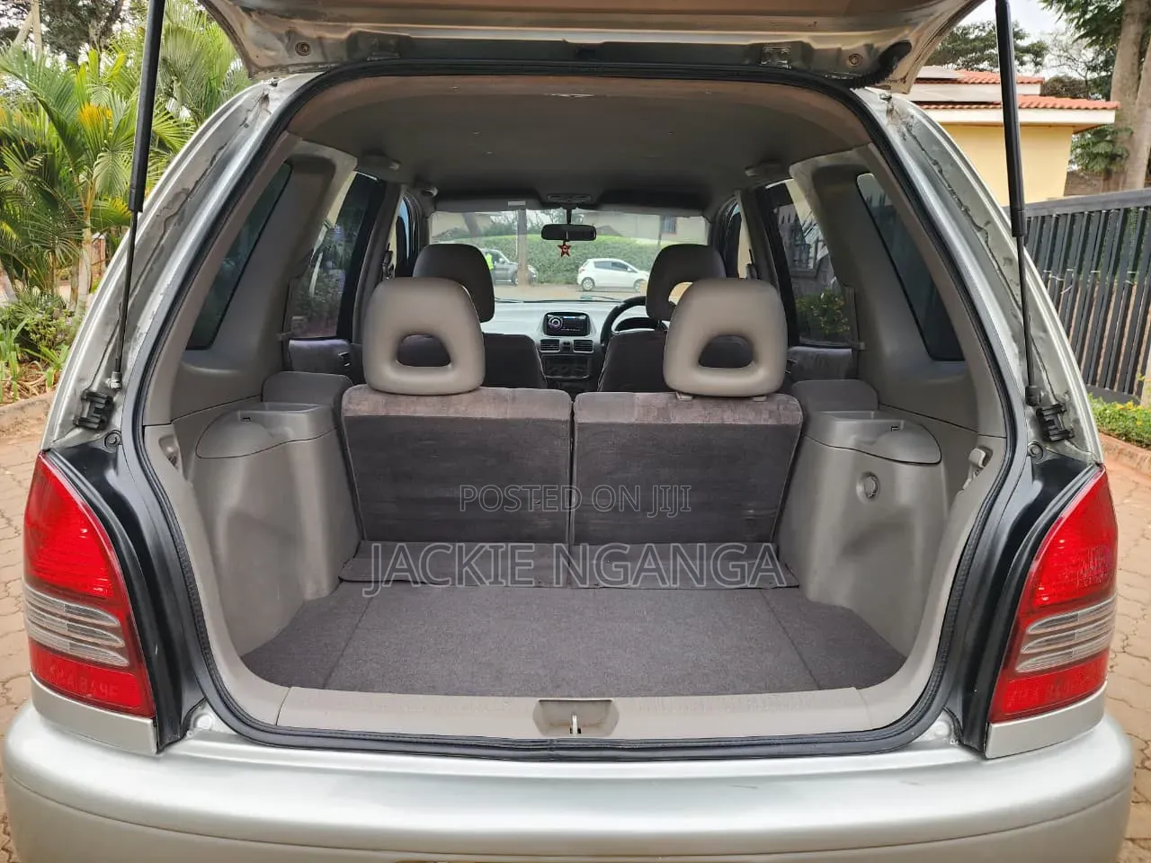 Toyota Corolla Spacio 2000 Silver